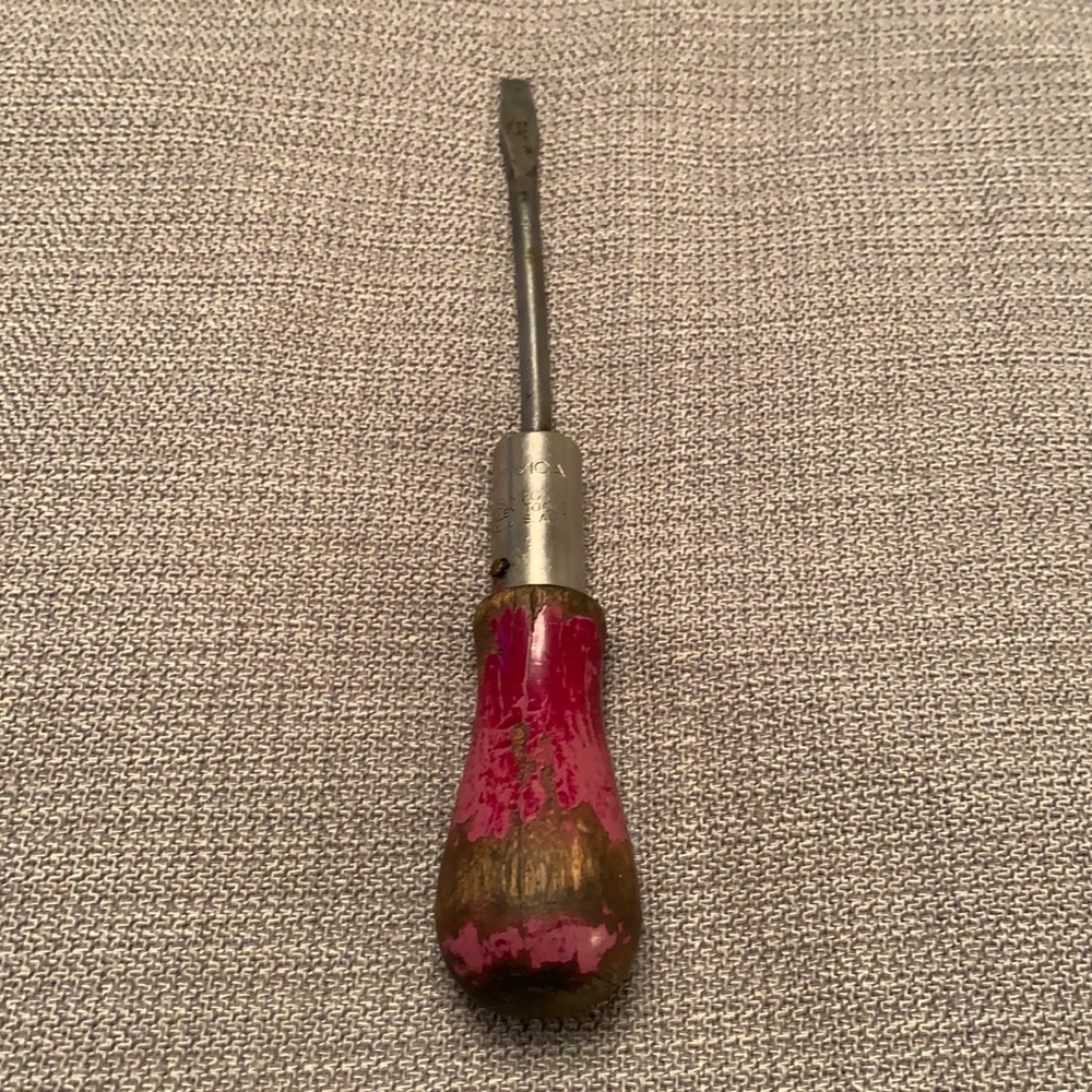Vintage YANKEE #10A Ratcheting Flat Head Screwdriver North Bros. Mfg. Co.